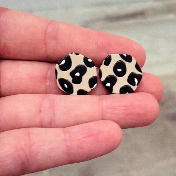 Animal Print Earrings - Picture 1 of 1
